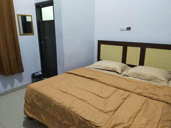 OYO 3373 Favour Hotel - Photo2