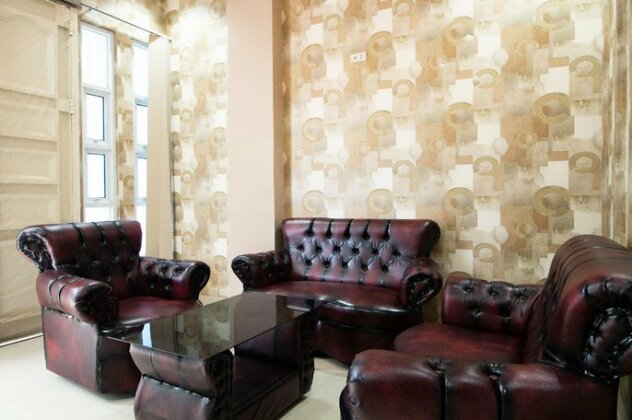 OYO 716 Iciw Iciw Exclusive Residence - Photo5