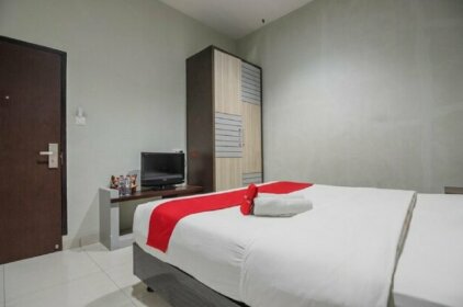 RedDoorz Plus near Simpang Rimbo Jambi