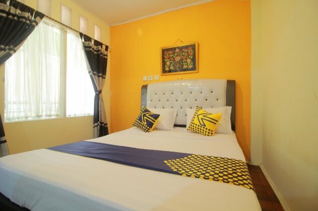 SPOT ON 1587 Graha Homestay - Photo2