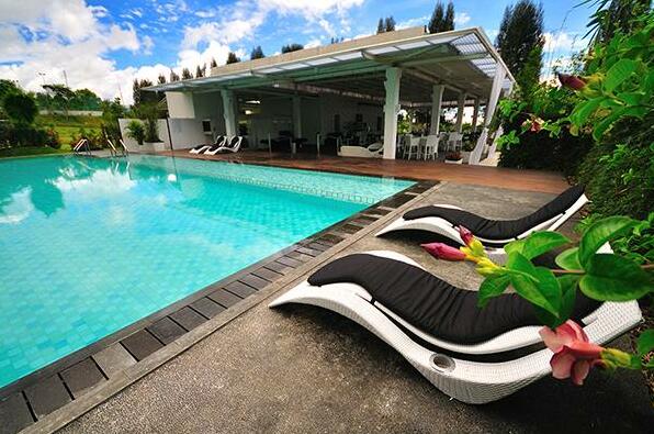 The Hill Hotel & Resort Sibolangit
