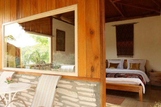 Morinda Villa and Resto - Photo4