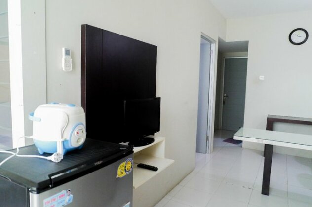 2br Apartment At Dian Regency By Travelio - Photo3