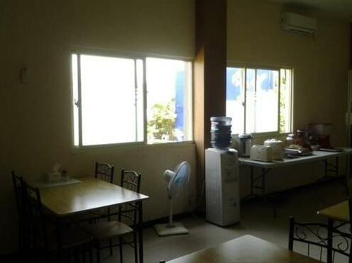 Hotel Kemuning - Photo5
