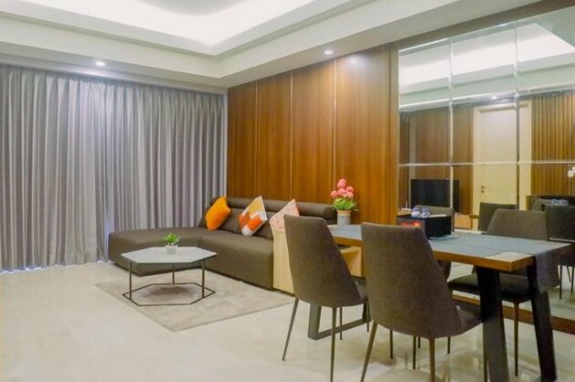 Luxurious & Spacious 2BR Apartment at One East Residences By Travelio - Photo2