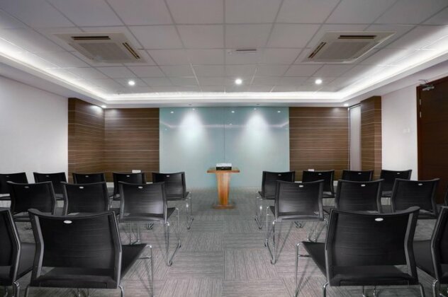 Neo Gubeng Surabaya - Photo2