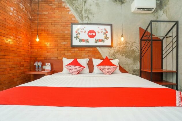 OYO 316 Umada Beds & Lounge Syariah - Photo2