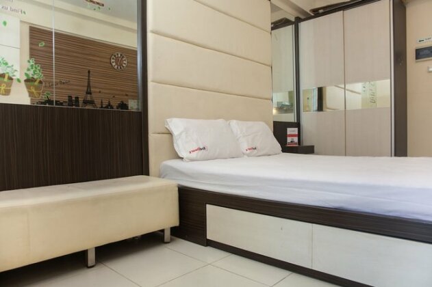 RedDoorz Apartment @ Manyar Street - Photo3