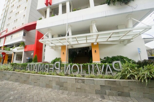 RedDoorz Apartment near Bundaran Satelit Surabaya - Photo2