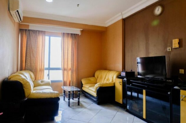 Spacious 1BR Apartment at Taman Beverly By Travelio - Photo2