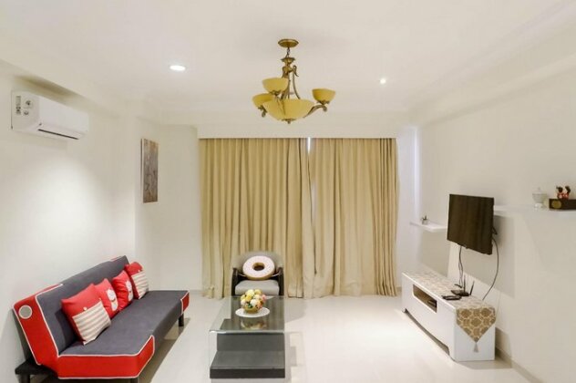 Spacious High Floor 2BR at Taman Beverly Apartment By Travelio - Photo3