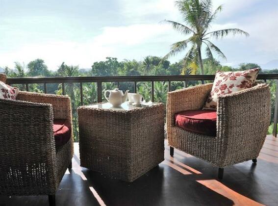 Mandalay Hideaway - Photo2