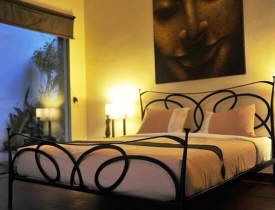 Mandalay Hideaway - Photo5