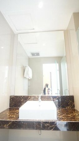 Grand Renggali Hotel - Photo3