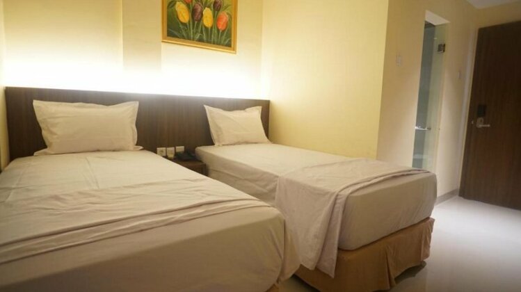 Grand Renggali Hotel - Photo4