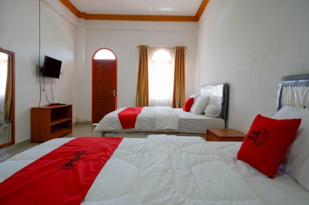 RedDoorz near Bolu Toraja - Photo5