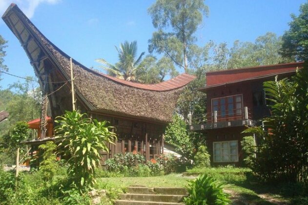 Tongkonan Layuk Lion - Photo2