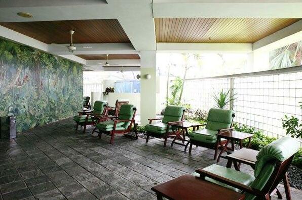 Bungalow Padang Golf Modern - Photo4