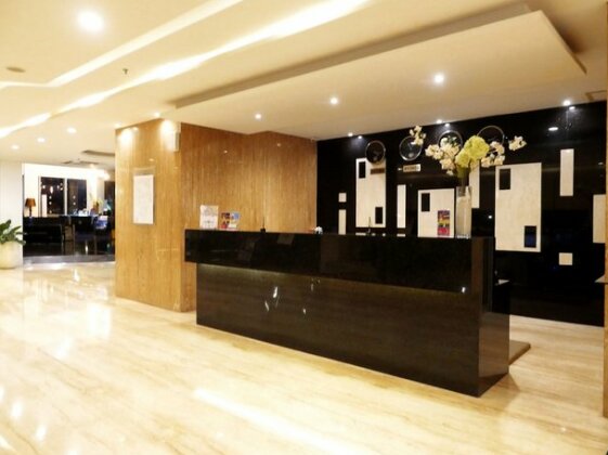 Hotel Yasmin Karawaci - Photo3