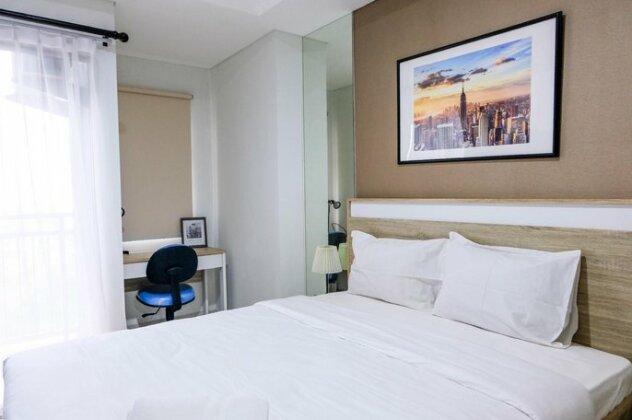 Modern and Comfortable Studio Springwood Apartment By Travelio - Photo2