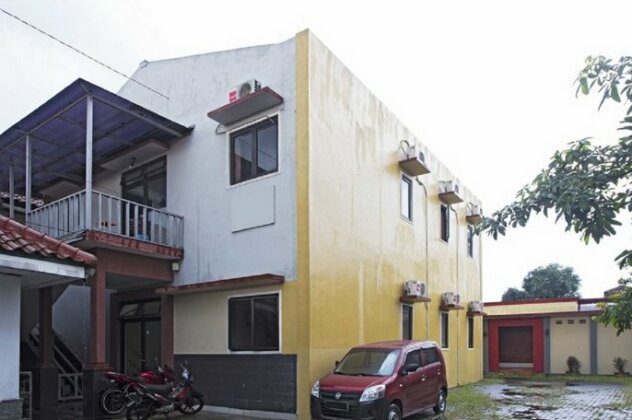 RedDoorz @ Pinang Tangerang