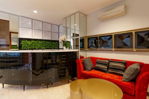 RedDoorz Plus @ CBD Bintaro - Photo3