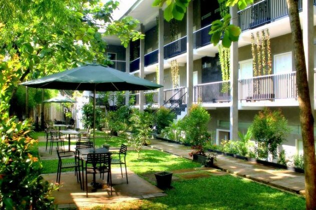 Safwah Bintaro Hotel - Photo4
