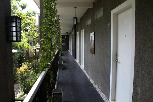 Safwah Bintaro Hotel - Photo5