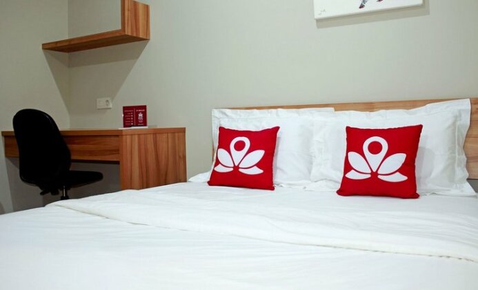 ZEN Rooms Permata Karawaci Syariah - Photo2