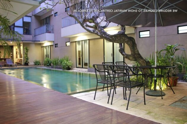 ZEN Rooms Permata Karawaci Syariah - Photo4