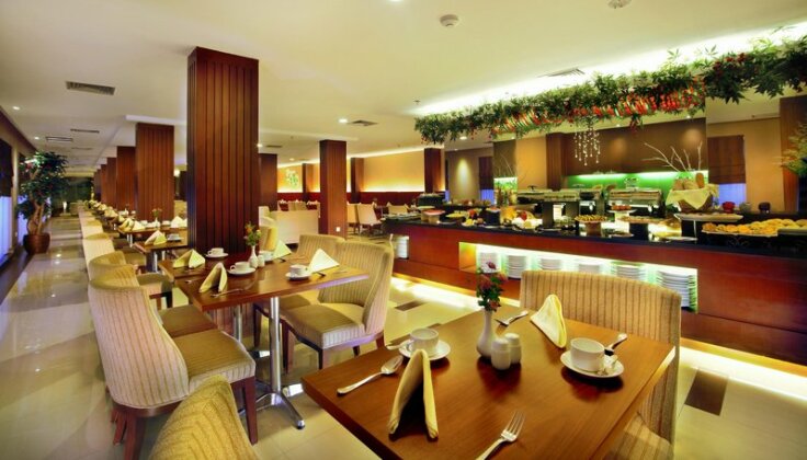 Aston Tanjung Pinang Hotel and Conference Center - Photo4