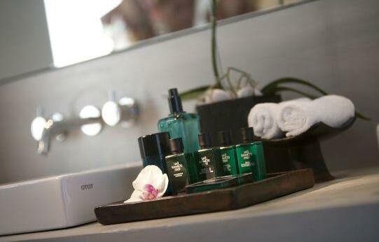 The Lombok Lodge - Photo4