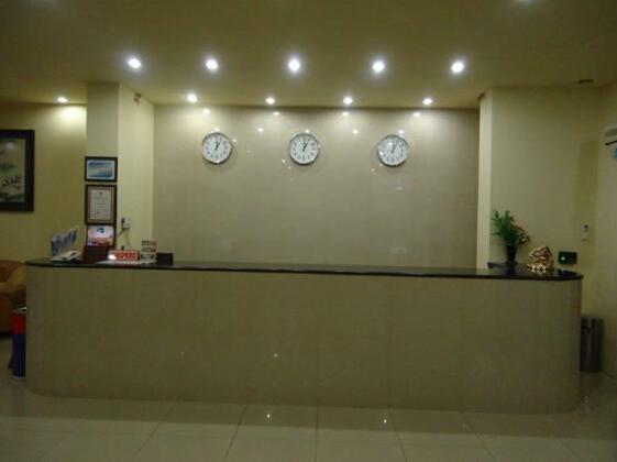 Hotel Makmur - Photo2