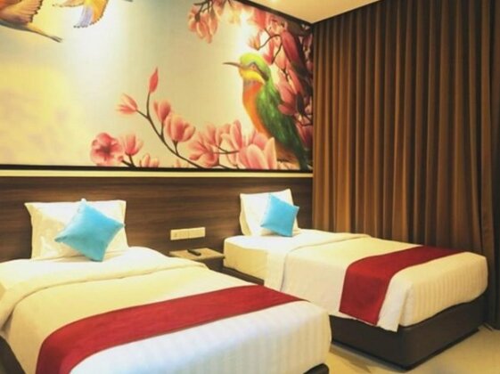 Royal Tarakan Hotel - Photo2