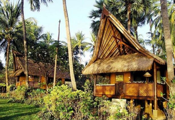 Alam Anda Ocean Front Resort & Spa - Photo4