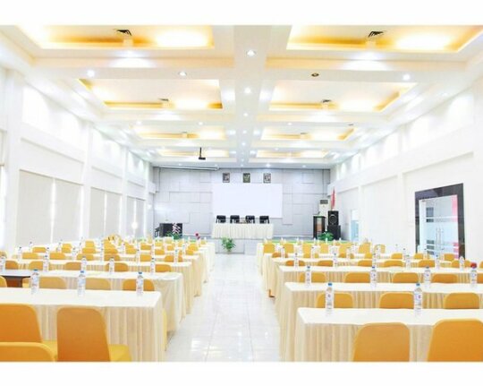 Emerald Hotel Ternate - Photo3