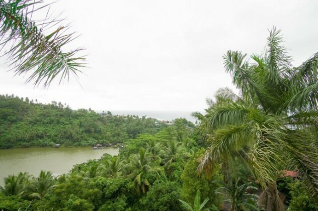 RedDoorz Syariah near Ngade Lake - Photo5