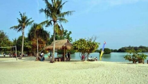 Pari Island Guest House