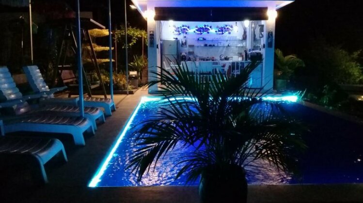 Cantik Villa