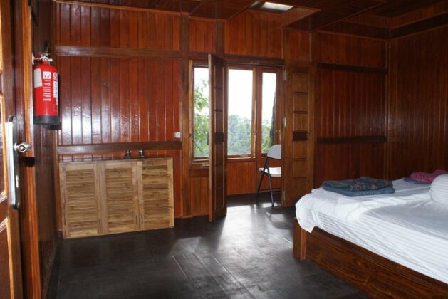 Candlenut Treehouse - Photo3