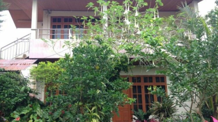 Mountain View Homestay Tomohon - Photo4