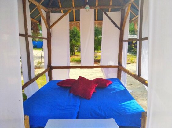 Hello Bintan Beach Cottages - Photo4