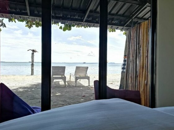 New Marjoly Beach Resort - Photo2