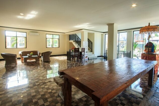 Ivanka Airport Inn - Photo4