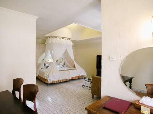 The Alit - Photo3