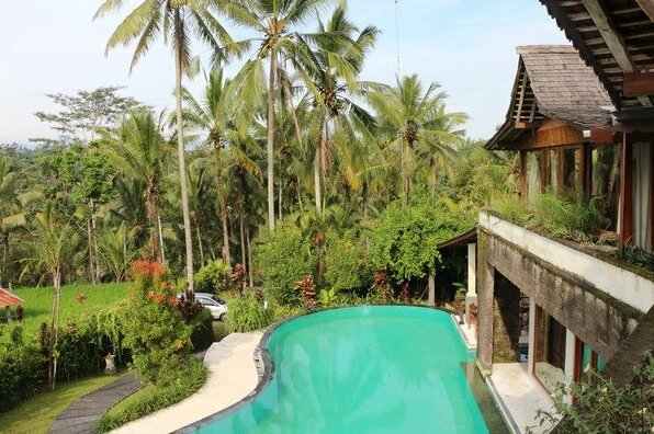 A Calm & Luxury 3 Bedrooms Villa in Ubud - Photo4