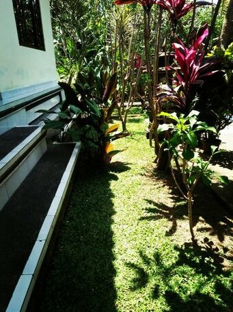 Backyard Darta 2 Homestay - Photo2