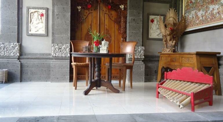 Bali Moon Guest House - Photo4