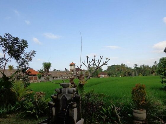 Bening Bungalow - Photo2