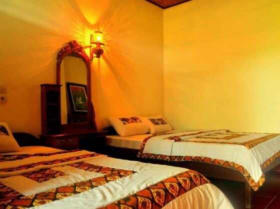 Candra Asri Bungalows - Photo2